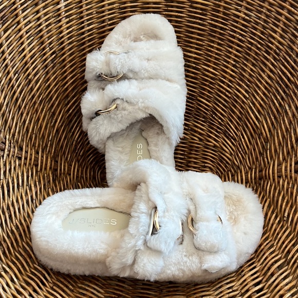 J/SLIDES Shoes - JSlides J/Slides Brooke Natural Shearling Slippers sz.7
